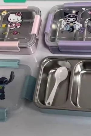 Wide partition lunch box